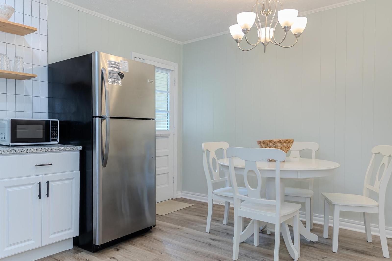 Coastal Cottage 1/2 Mile From Covington Square מראה חיצוני תמונה